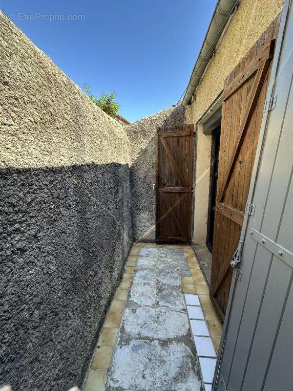 Maison à CAUNES-MINERVOIS