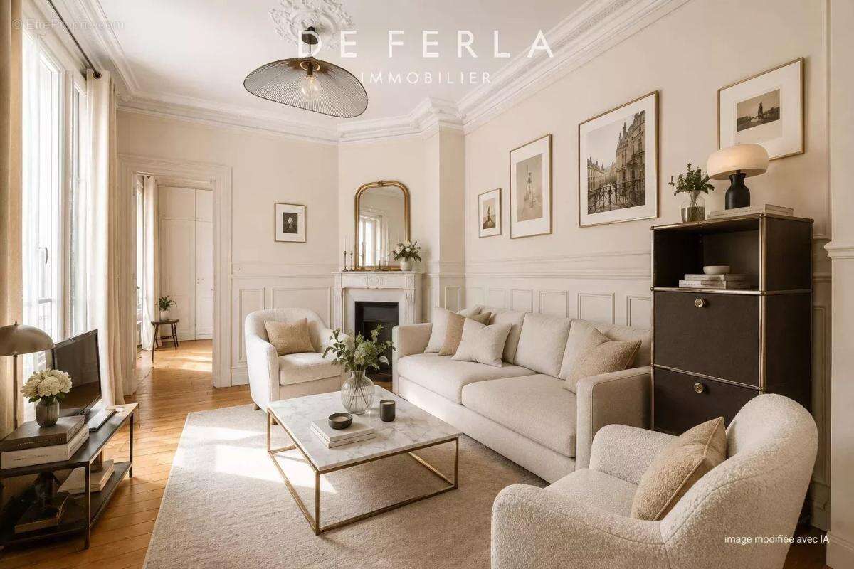 Appartement à PARIS-14E