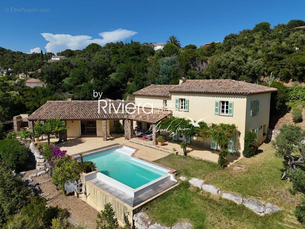 Maison à CAVALAIRE-SUR-MER