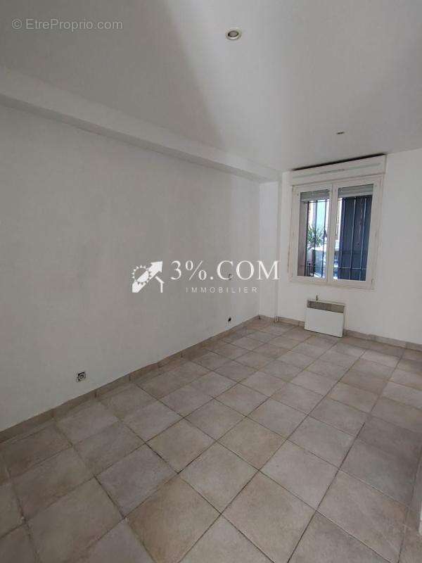 Appartement à COGOLIN