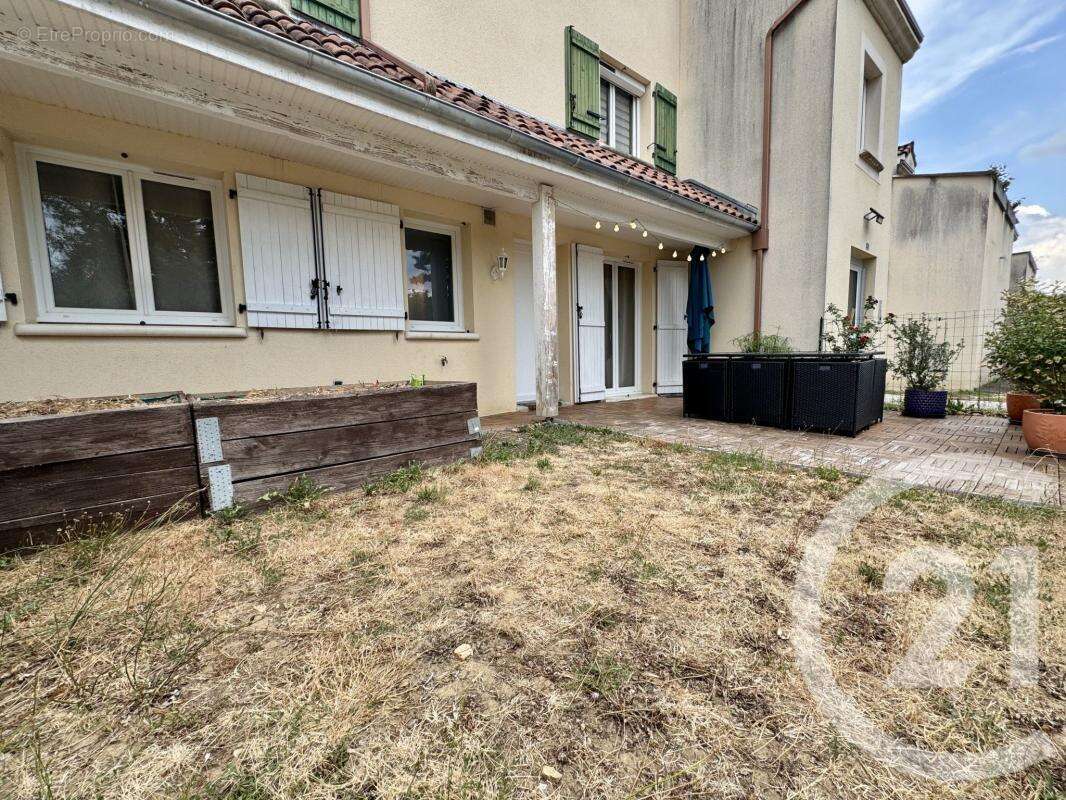 Appartement 46 m² à Condat-Sur-Vienne  - photo 12
