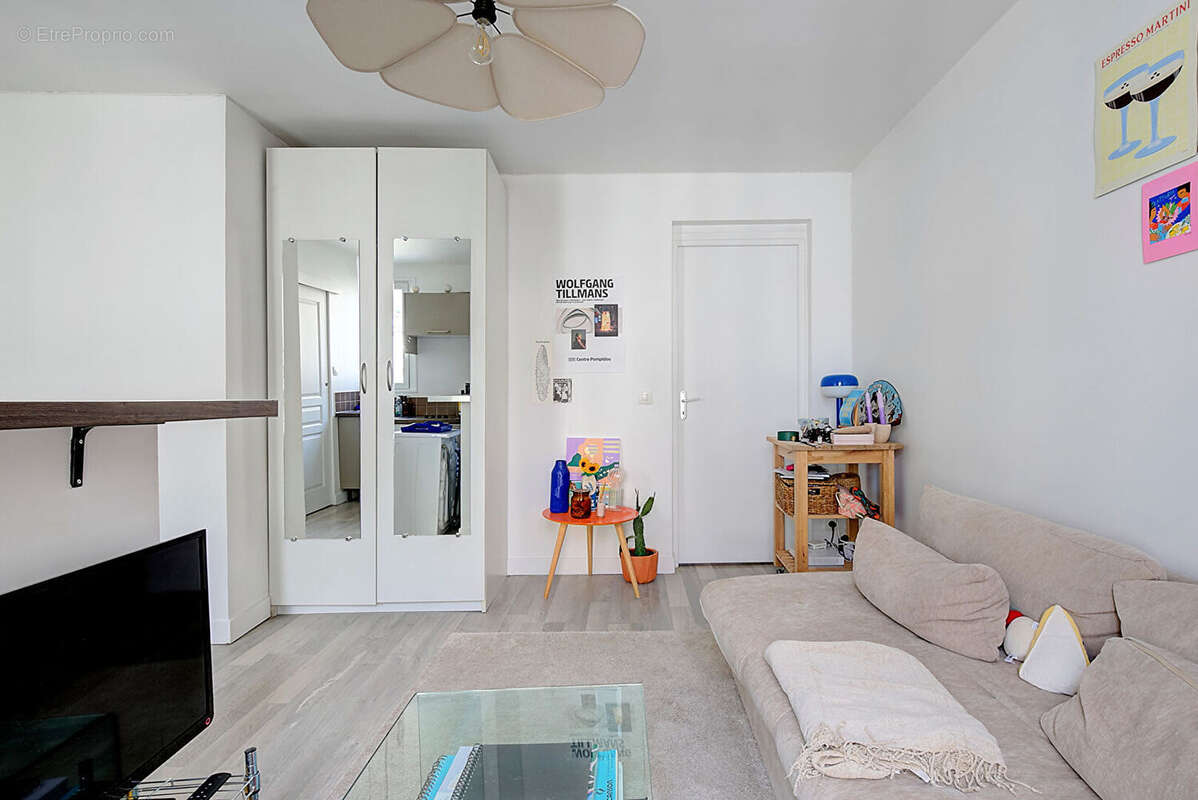 Appartement à PARIS-18E