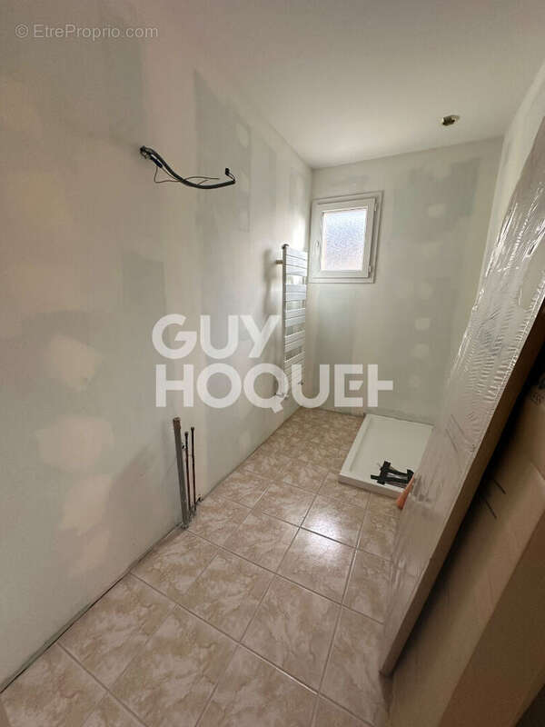 Appartement à PERIERS