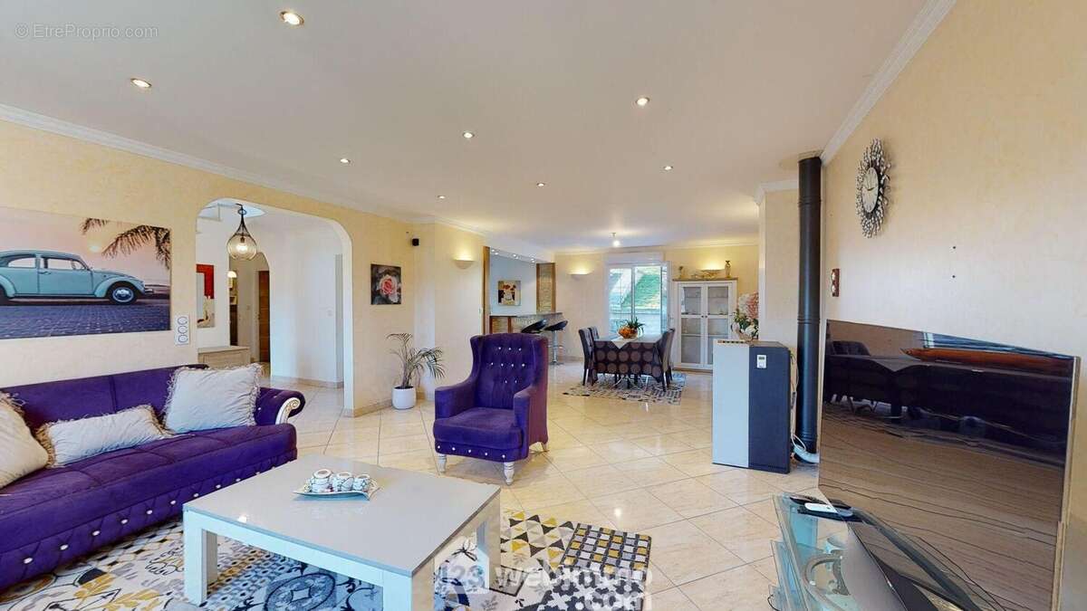 Maison 170 m² à Jaux  - photo 21