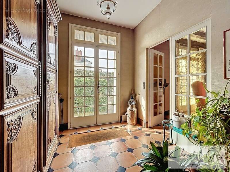 Maison à CHATEAU-DU-LOIR