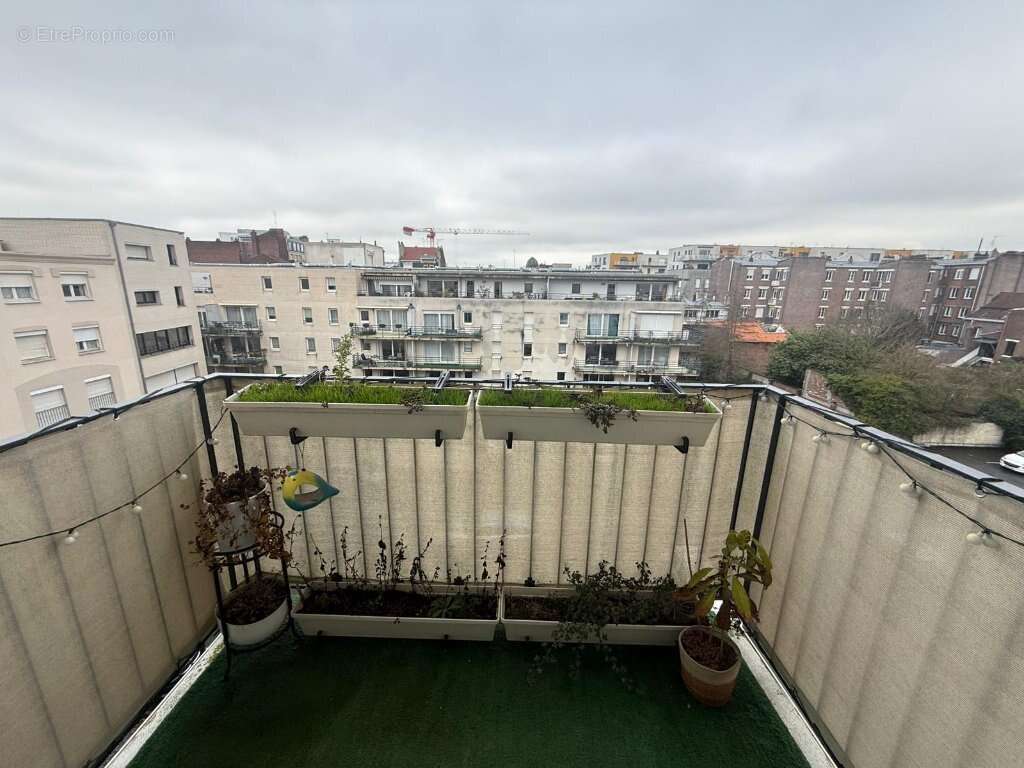 Appartement à LA MADELEINE