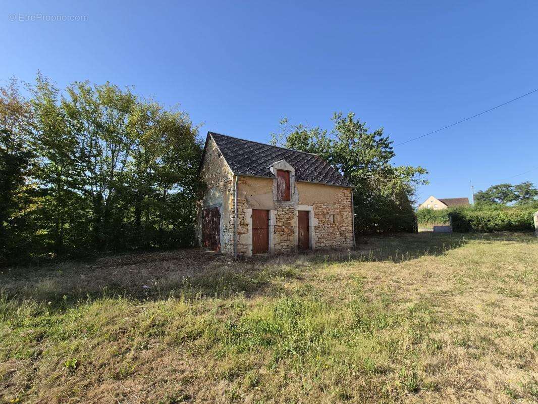 Maison 45 m² à Lys-Saint-Georges  - photo 4