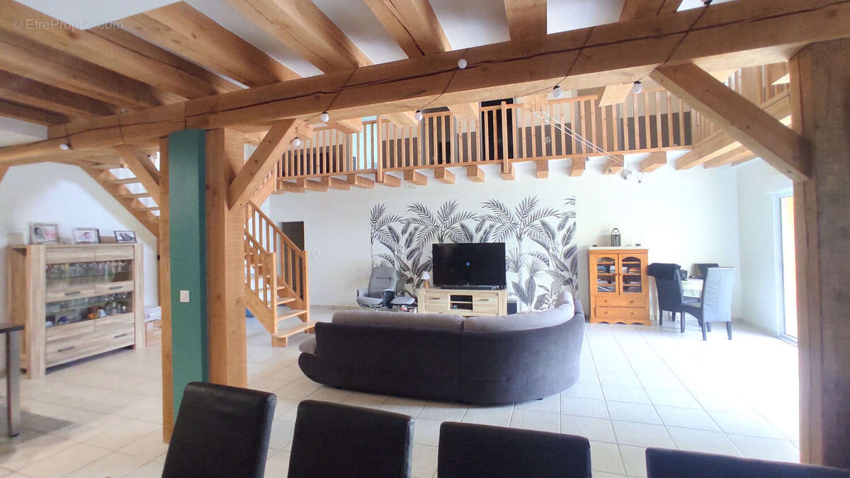 Maison à CHATELLERAULT