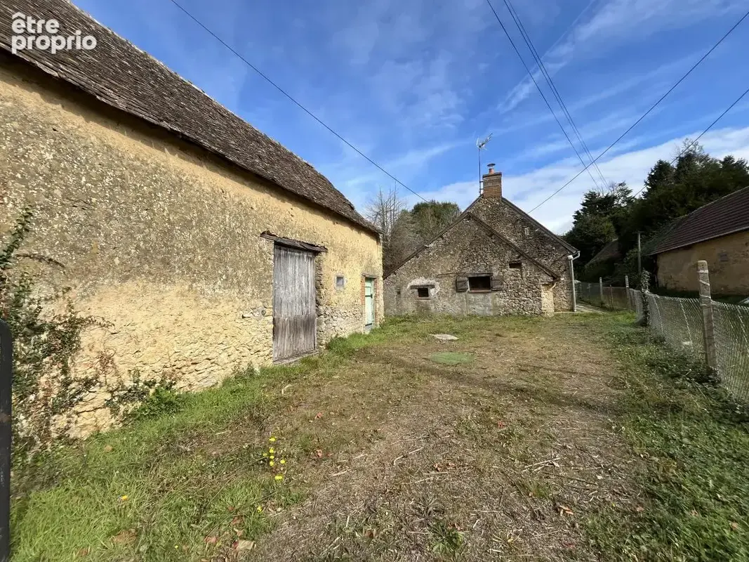 Maison 53 m² à Saint-Michel-De-Chavaignes  - photo 2