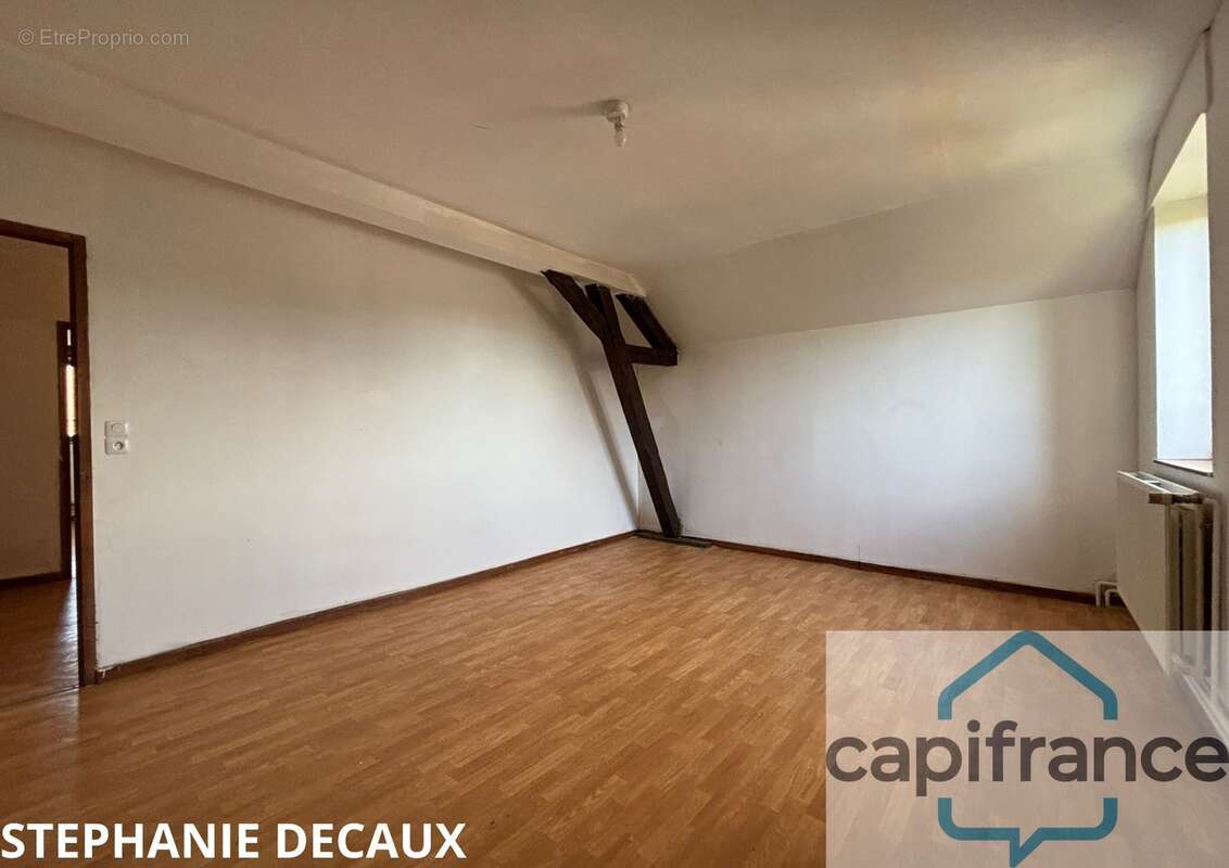 A VENDRE : Charmante maison thierachienne aux supers volumes ! 4 chambres - 8 pièces - 175 m²-TRELON (59) - photo 27