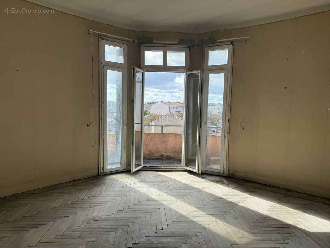 Appartement à CARCASSONNE