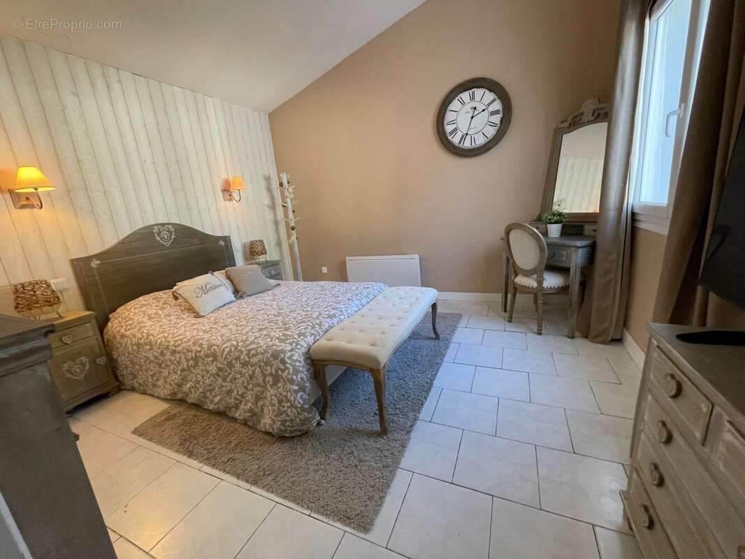 Maison à SAINT-SULPICE-DE-ROYAN