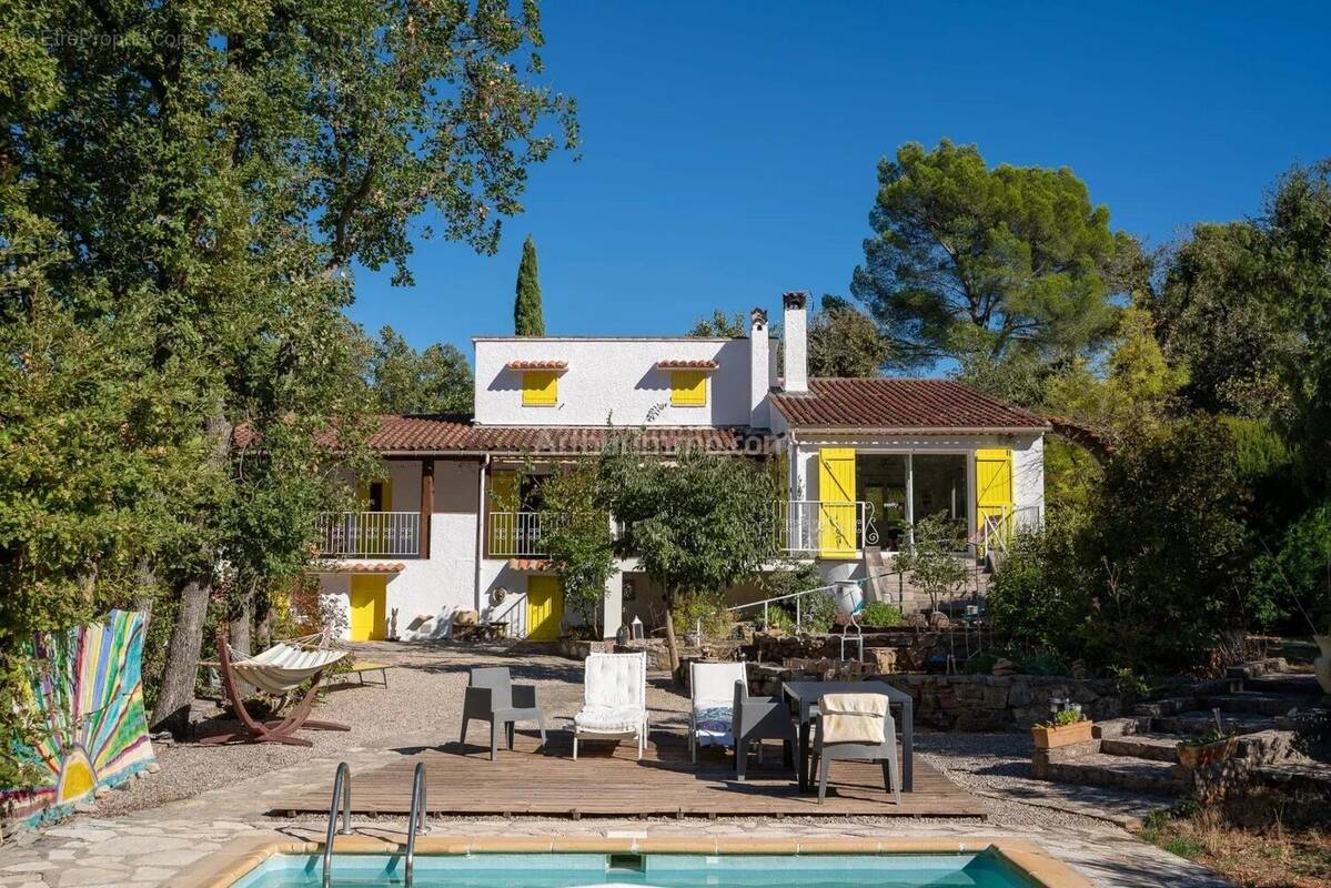 Maison à LORGUES