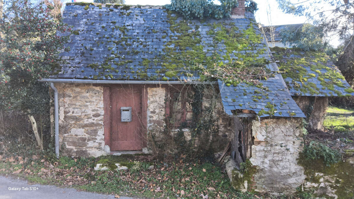Maison à LA CROISILLE-SUR-BRIANCE