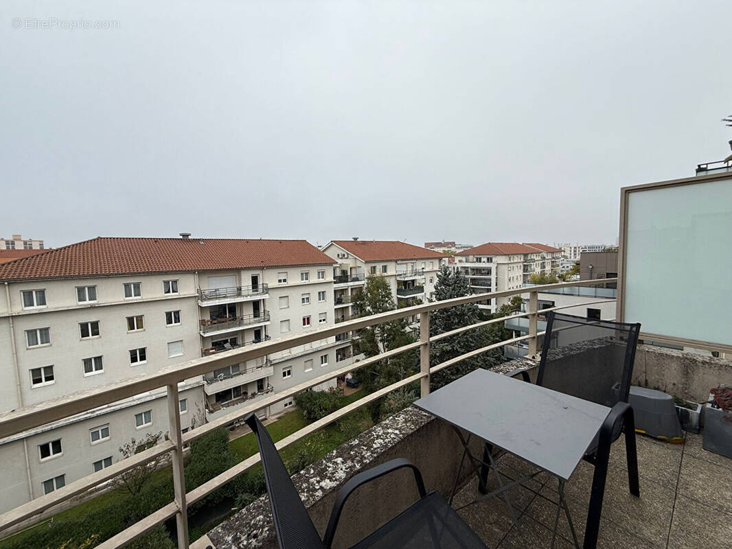 Appartement à VILLEURBANNE