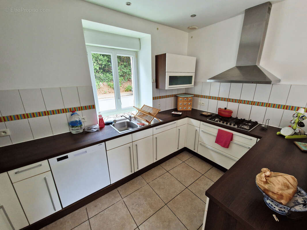 Maison 143 m² à Le Relecq-Kerhuon  - photo 4