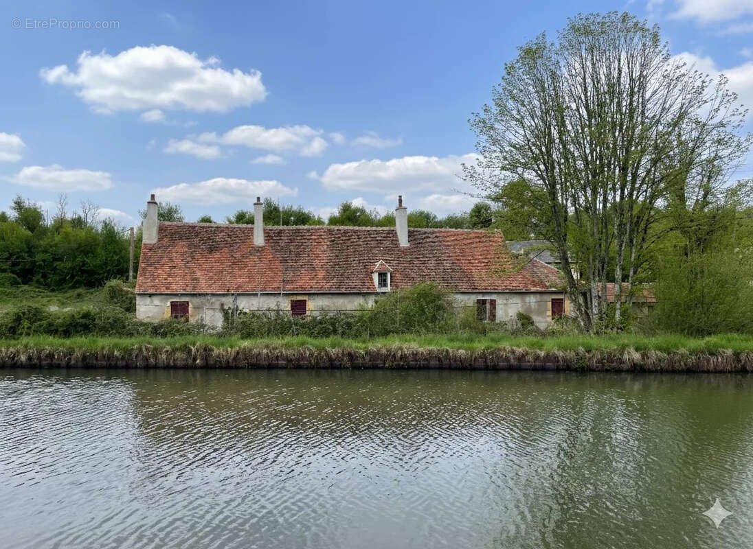 Maison à CUFFY