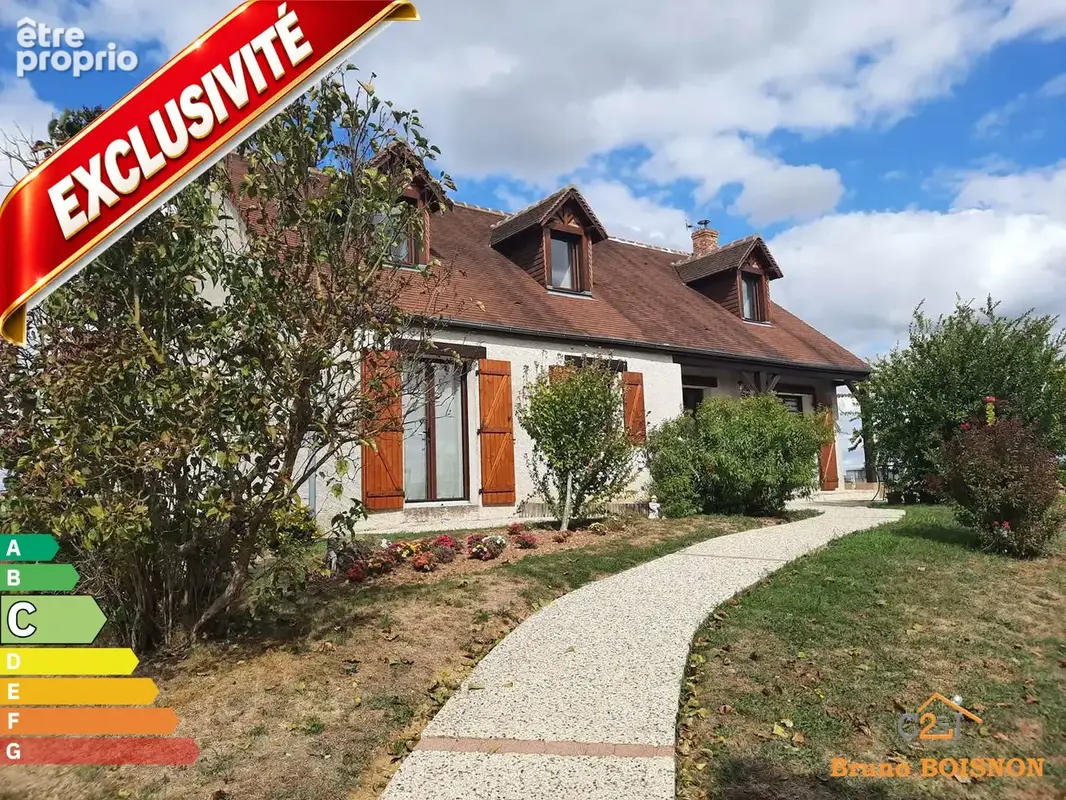Maison à NOTRE-DAME-D'OE