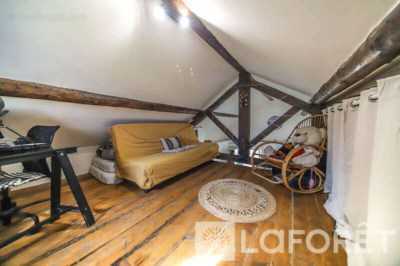 Maison à CHATEAUROUX-LES-ALPES