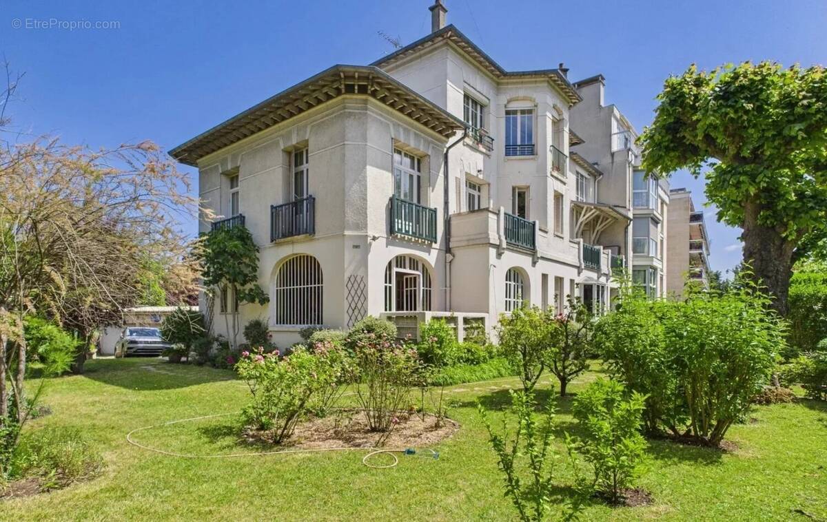 Appartement à SAINT-MANDE