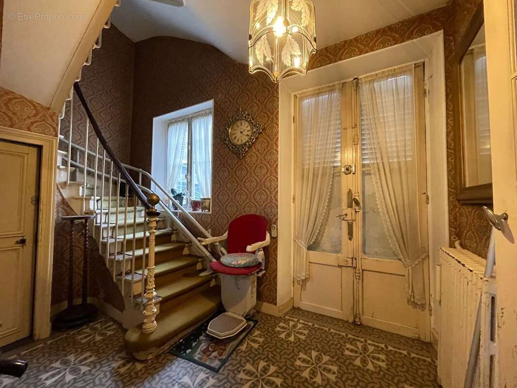 Maison à SAINT-MICHEL-SUR-ORGE