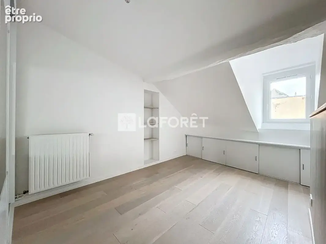 Charmant appartement rénové en plein coeur de Saint Germain en Laye - photo 10