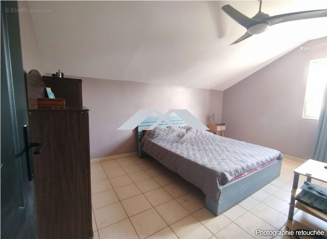 Maison à SAINTE-SUZANNE