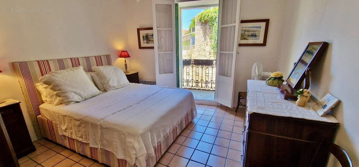 Maison à NEZIGNAN-L&#039;EVEQUE