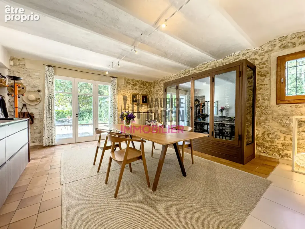 Maison 9 pièces 330 m² à vendre à Pernes-Les-Fontaines (84210) - photo 6