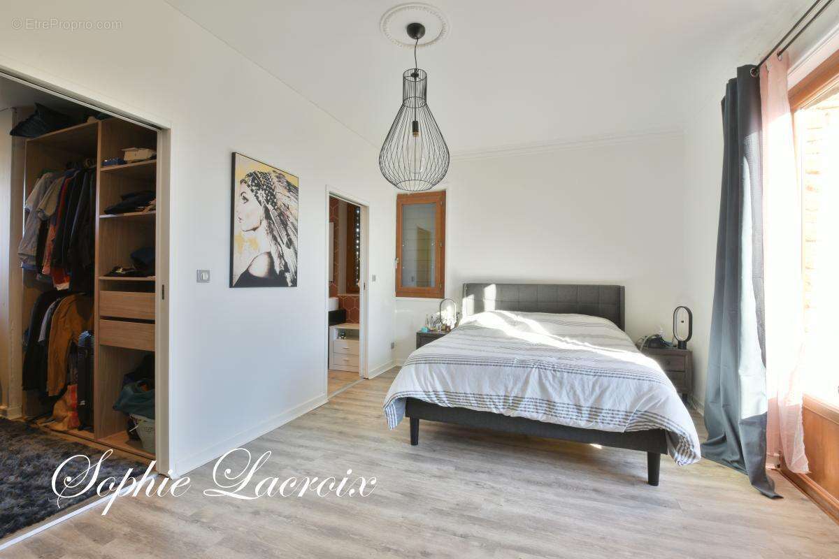 Maison à SALLES-ARBUISSONNAS-EN-BEAUJOLAIS