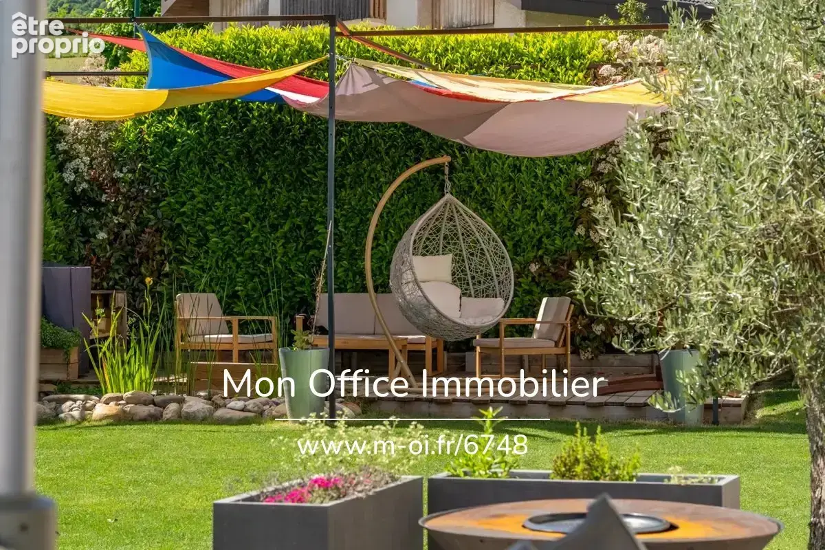 Référence : 7196-TCA. - Maison 6 pièces de 2016 - terrain entièrement clos - DPE A - Piscine - à La Balme-de-Sillingy (74330) - photo 5