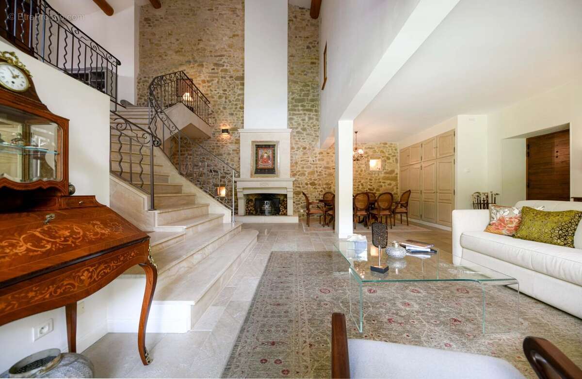 Maison à UZES