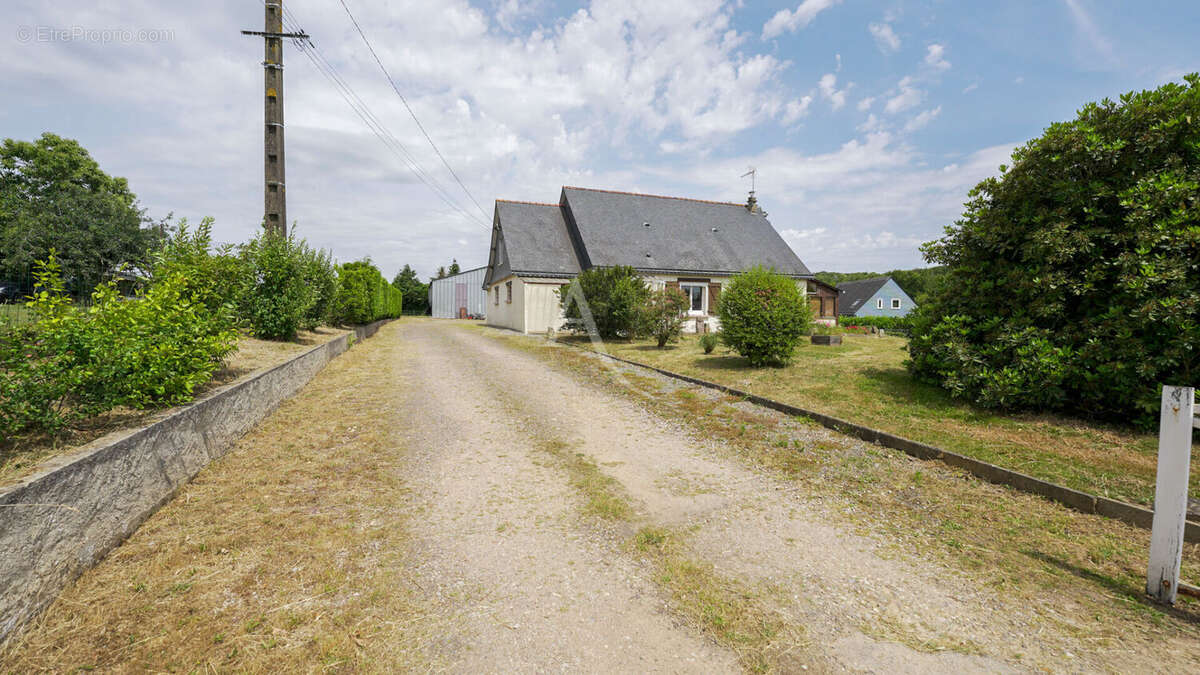 Maison à GUILLIERS