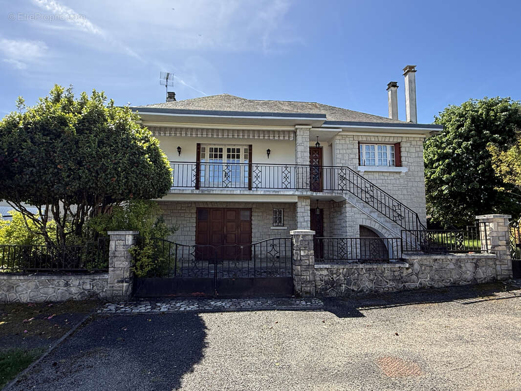 Maison à SAINT-SORNIN-LAVOLPS