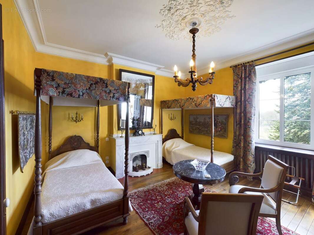 Maison à CORDES-SUR-CIEL