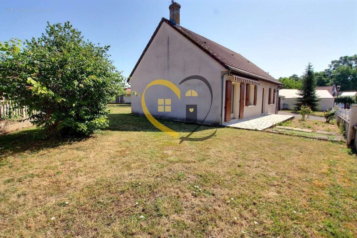 Maison Mehun-sur-Yèvre - photo 19