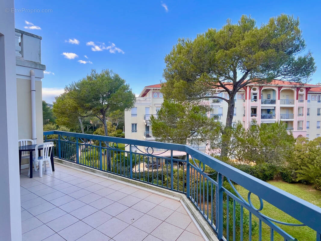 Appartement à FREJUS