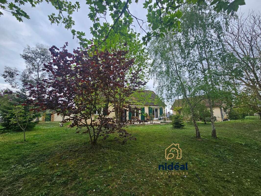 Maison à CROISY-SUR-EURE