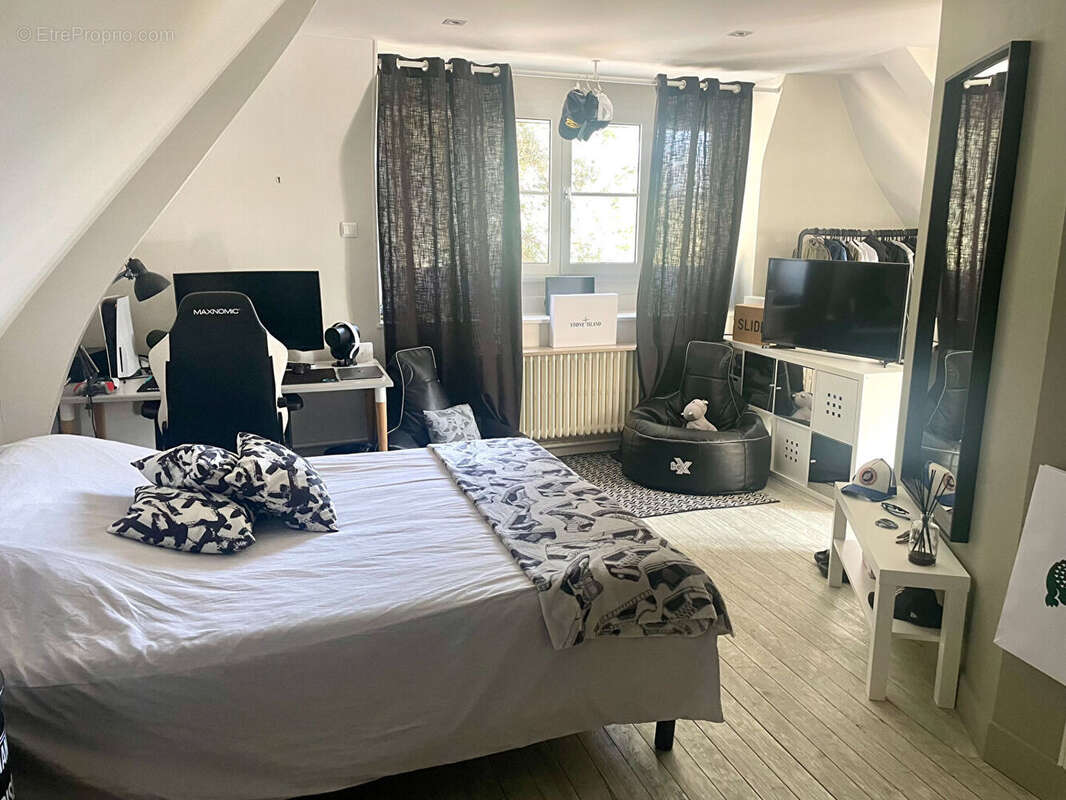 Maison à ROCHECORBON