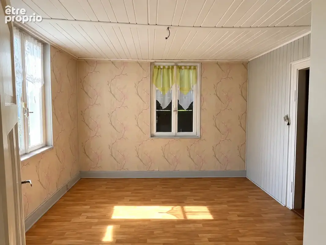 Maison 4 Pièces sur 7,97 ares - Jardin - dépendance - photo 3