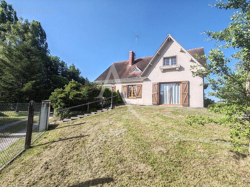 Maison à CHAILLES