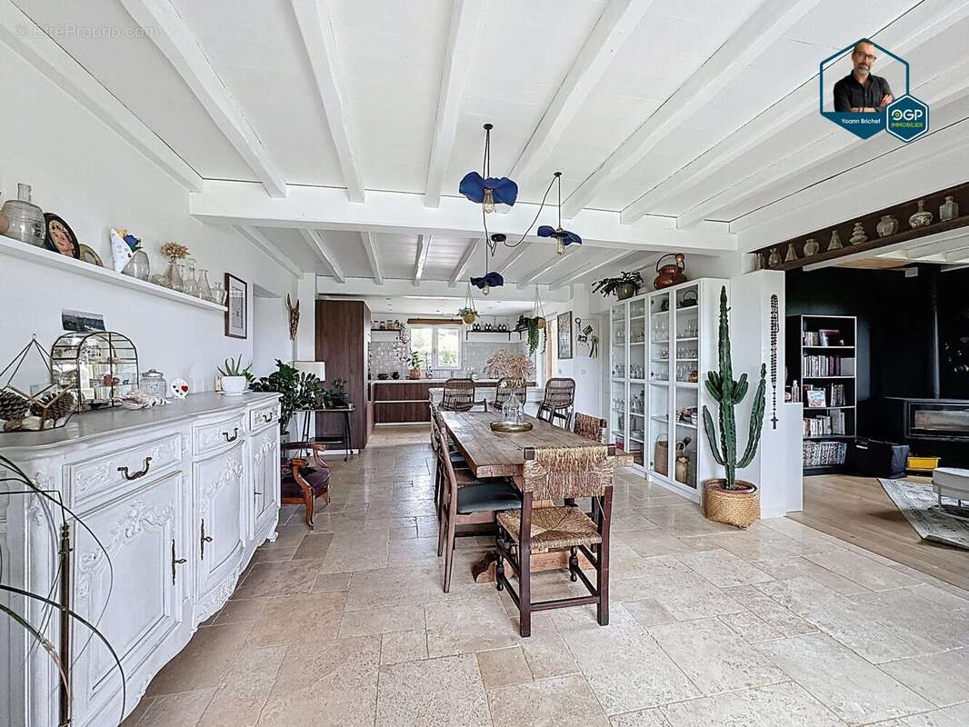 Maison à SAINT-SULPICE