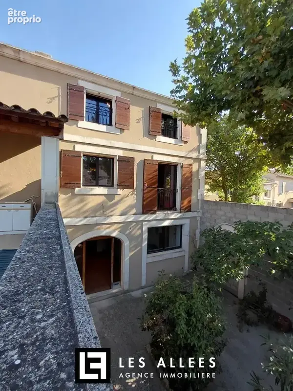 Maison 7 pièces 207 m² à vendre à Eyragues (13630) - photo 7