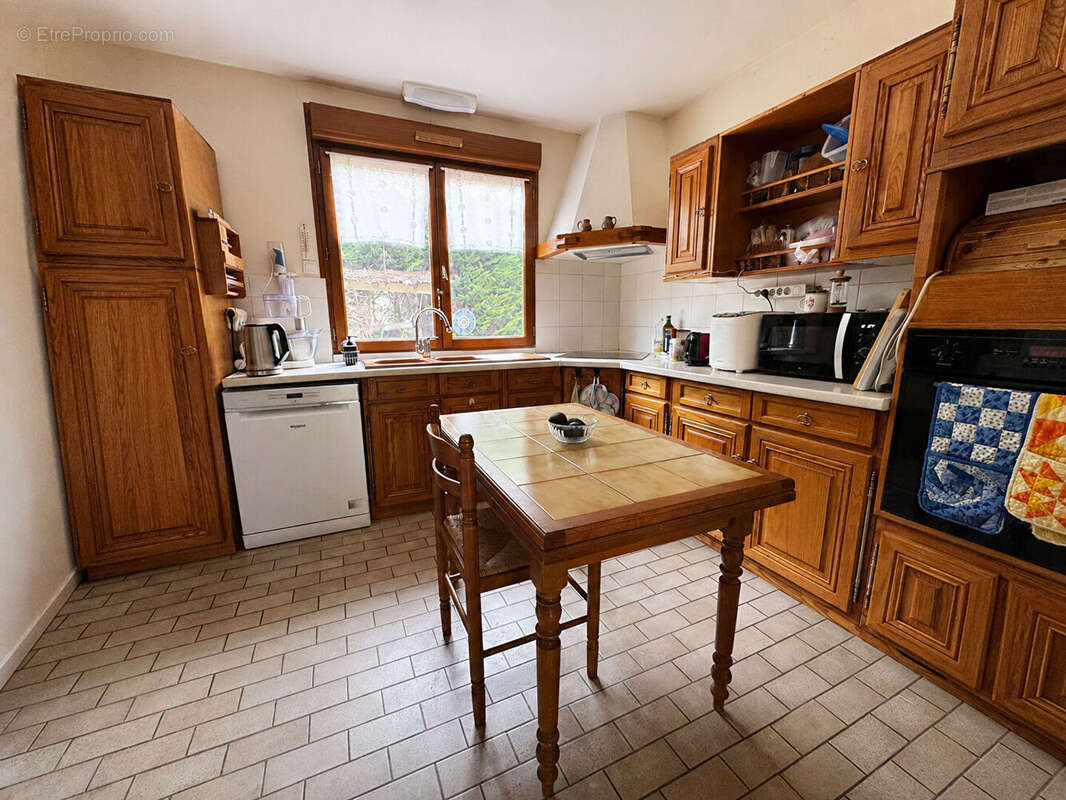 Ennery Maison PLEIN PIEDS 6/7 piéces de 92 M² et 146 M² utile sur terrain 687 M² - photo 6