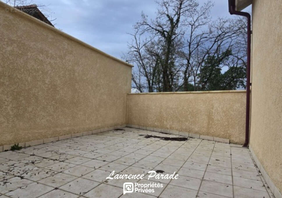 Maison à MONTPON-MENESTEROL