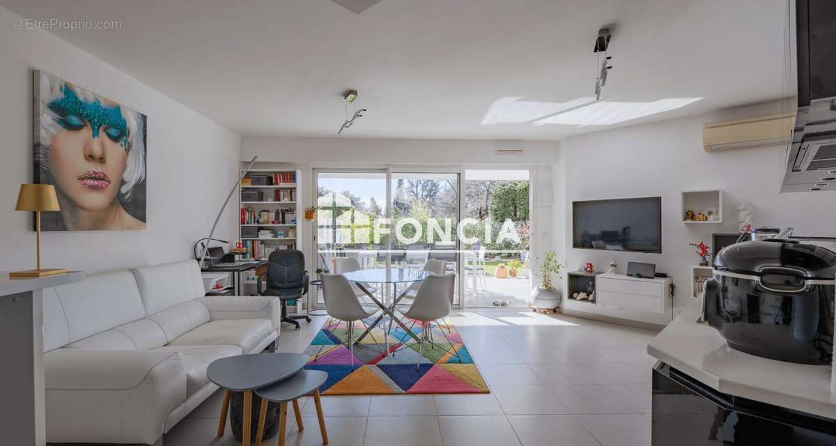 Appartement à SAINT-RAPHAEL