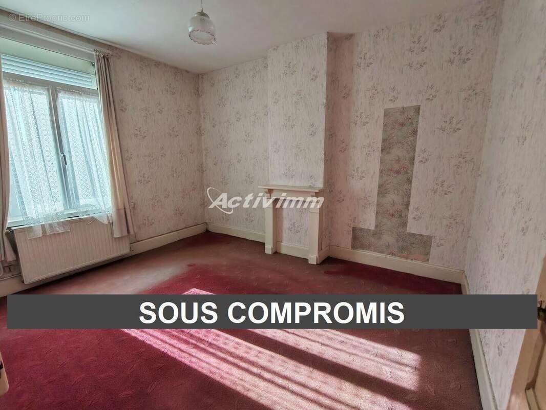 4286 9 - Maison à HESDIN