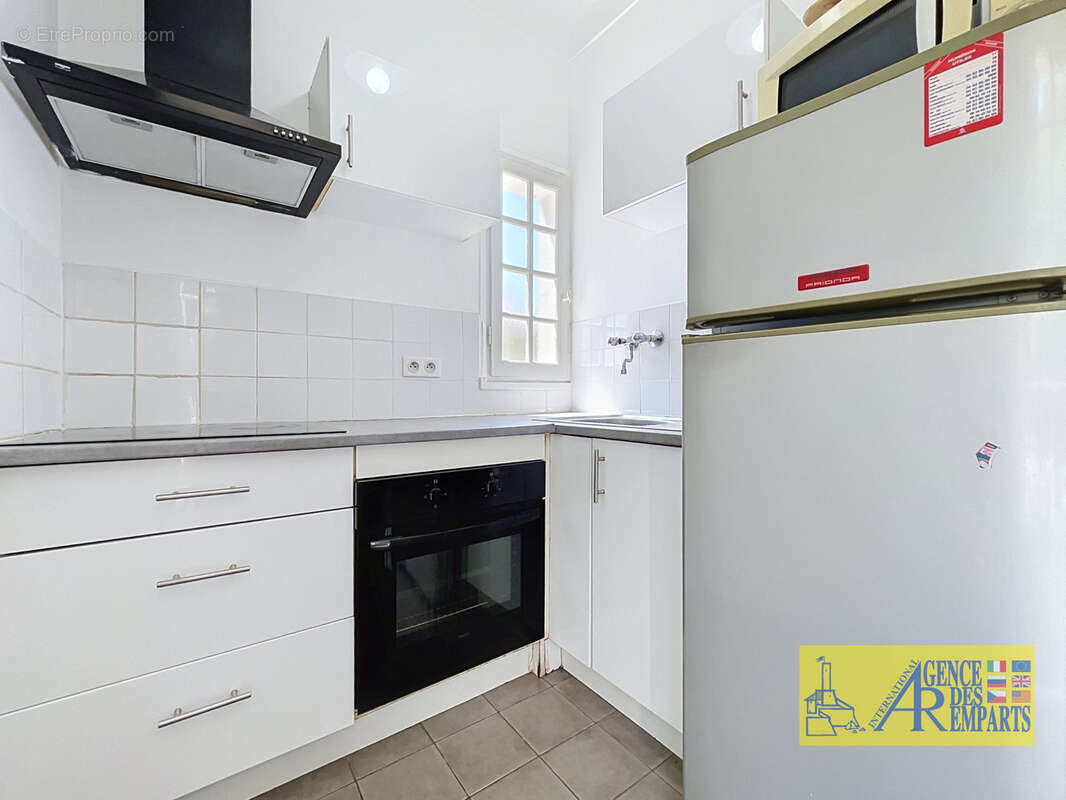 Vieil Antibes   Charmant studio de 19,32 m2 avec balcon - photo 7