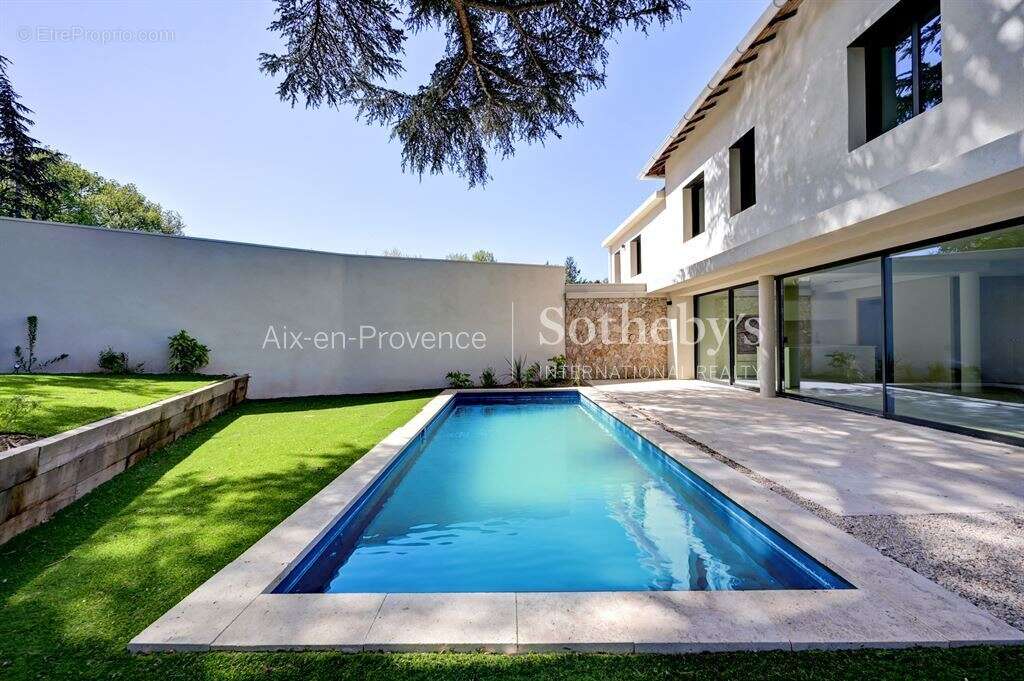 Maison à AIX-EN-PROVENCE