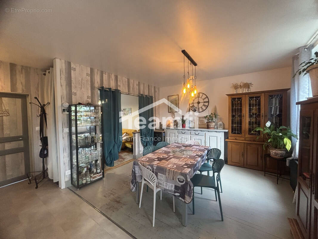 Maison 97 m² à Saint-Florent-Sur-Cher  - photo 3